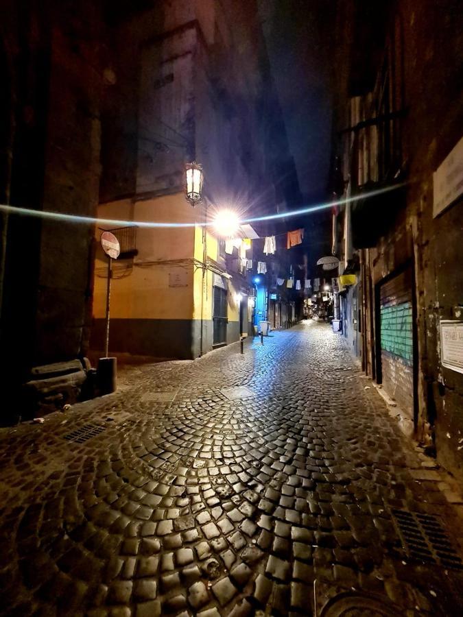 Amore Napoletano Naples Exterior photo